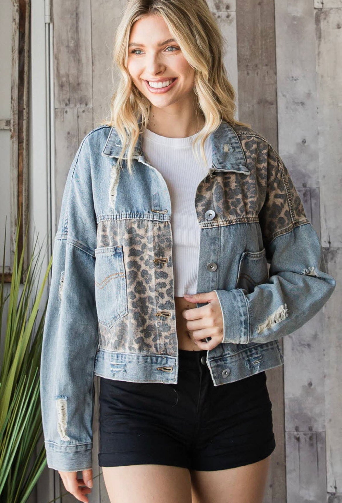 Lovely Leopard print denim jacket